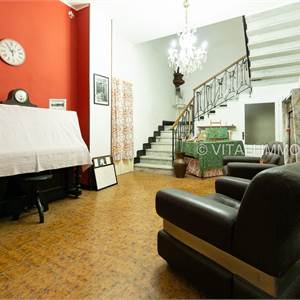 Porzione di Casa In Vendita a Pontenure